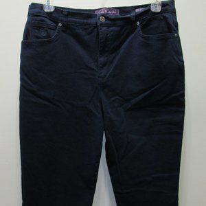 Gloria Vanderbilt Amanda Navy Skimmer Capris